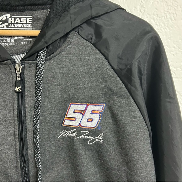 NWT Chase Authentics #56 Martin Truex Jr. Embroidered Windbreaker, Size XL - Picture 2 of 6